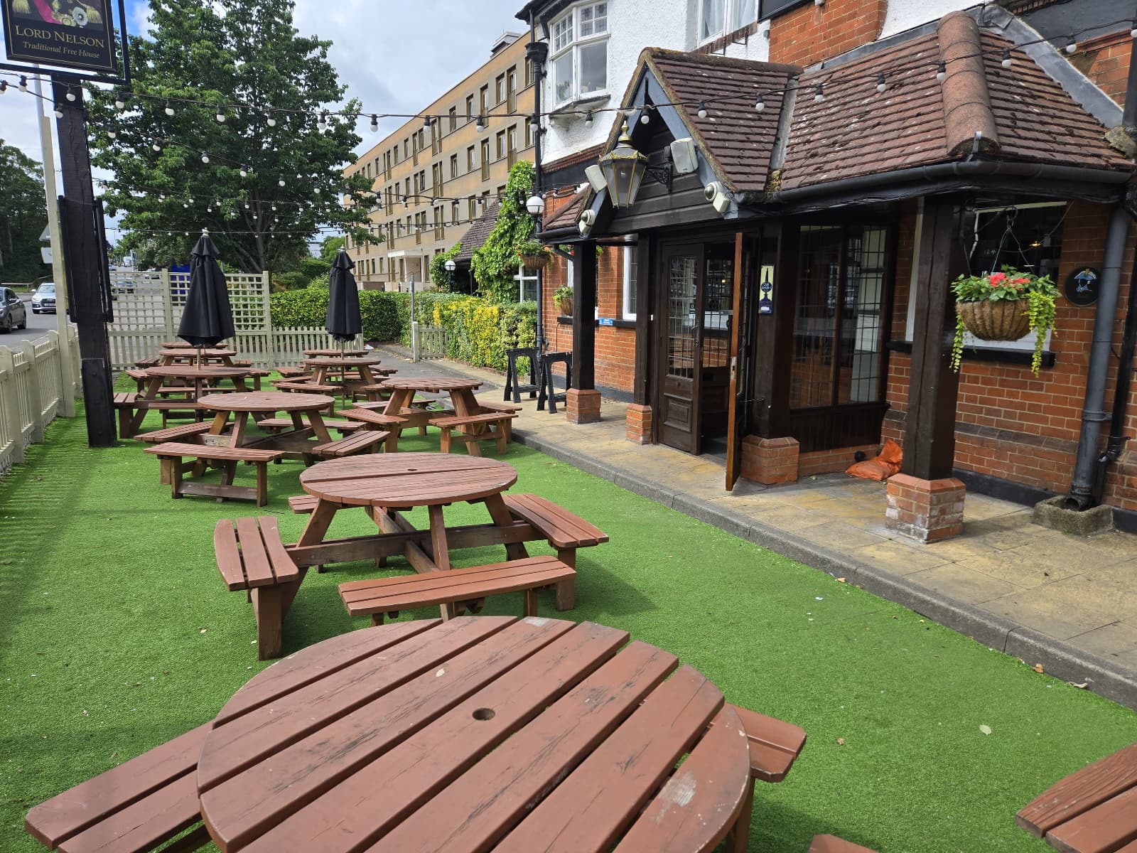 Pub Image